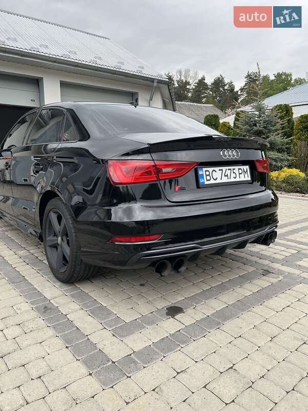 Седан Audi A3 2015 в Львове