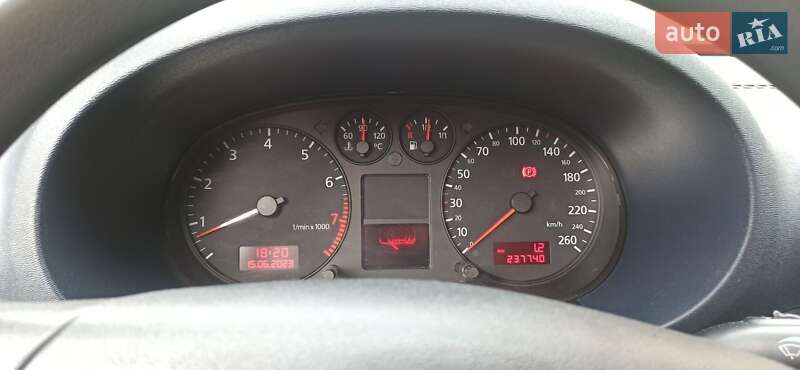 Хэтчбек Audi A3 2001 в Ивано-Франковске
