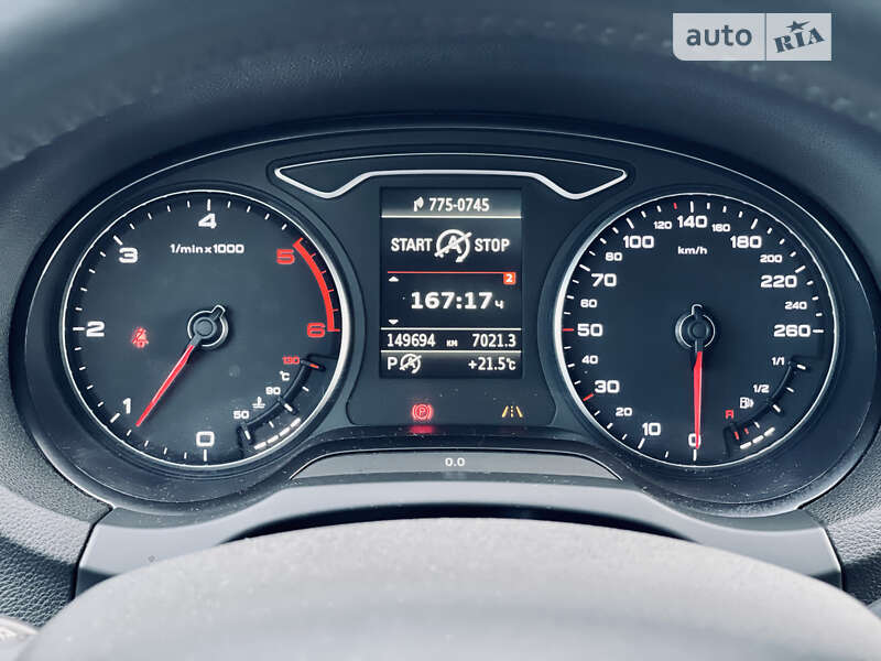 Хэтчбек Audi A3 2015 в Одессе