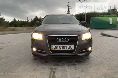 Хетчбек Audi A3 2011 в Сарнах