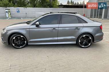 Седан Audi A3 2016 в 