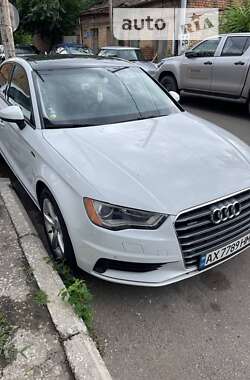 Седан Audi A3 2015 в Харькове