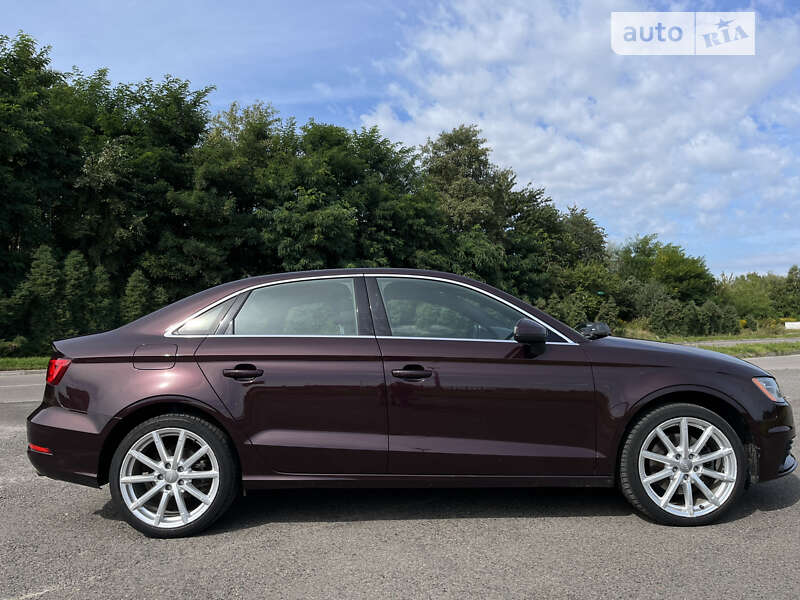 Седан Audi A3 2014 в Львове