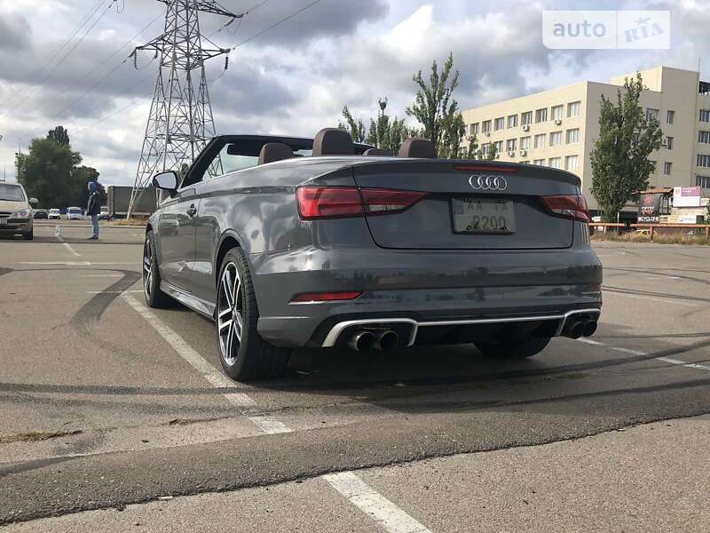 Кабриолет Audi A3 2017 в Киеве