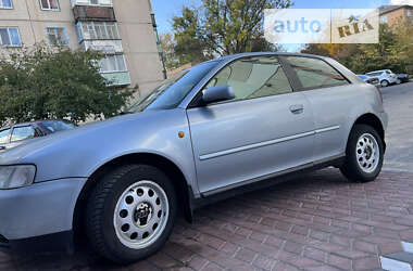 Хэтчбек Audi A3 1999 в Киеве