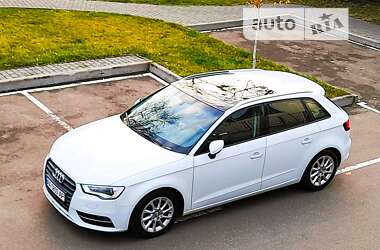 AUDI A3 2016