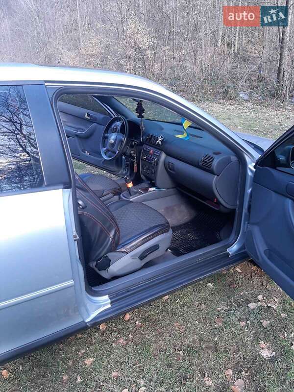 Хэтчбек Audi A3 1998 в Мукачево