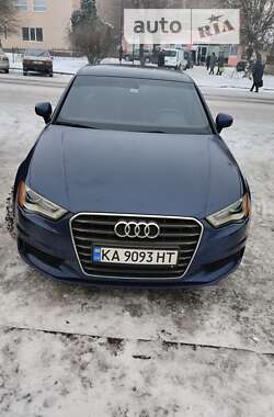 Седан Audi A3 2014 в Попельне