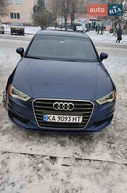 Седан Audi A3 2014 в Попельне