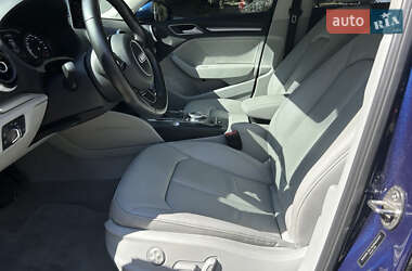 Седан Audi A3 2015 в 