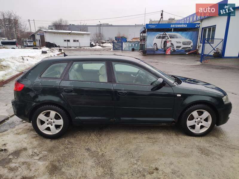 Хэтчбек Audi A3 2004 в Львове
