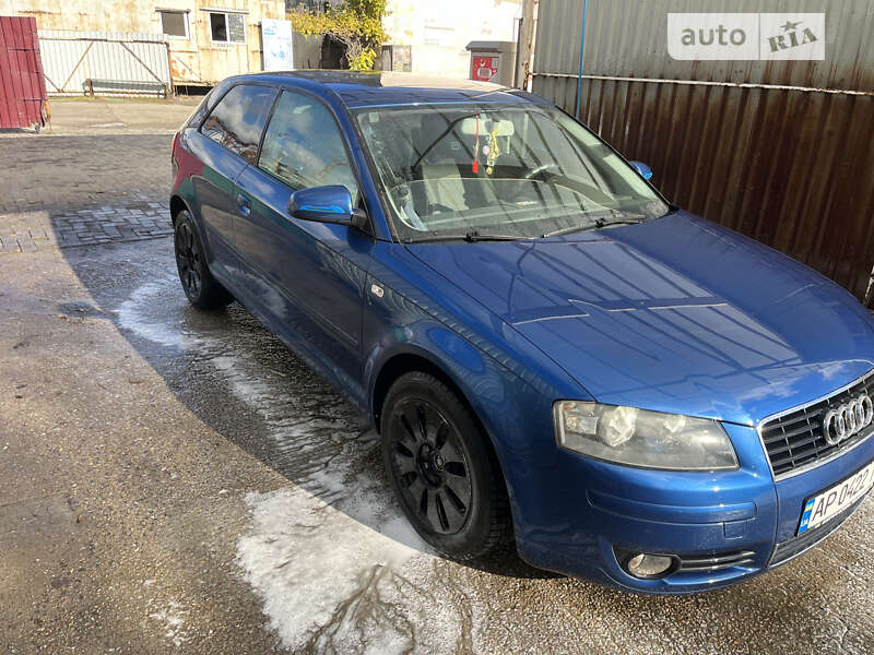 Хэтчбек Audi A3 2003 в Запорожье