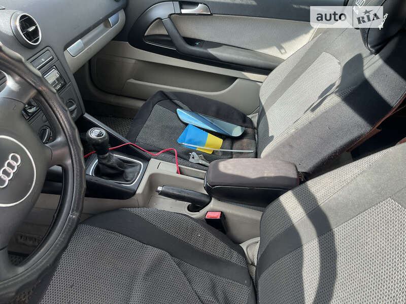 Хэтчбек Audi A3 2003 в Запорожье