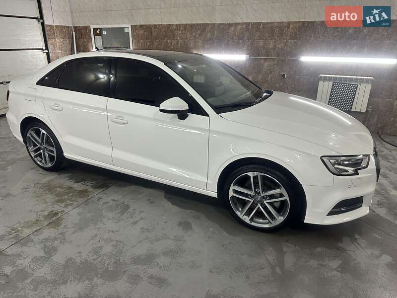 Седан Audi A3 2020 в Києві