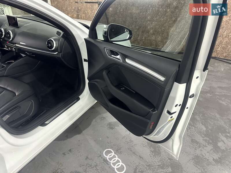 Седан Audi A3 2020 в Києві