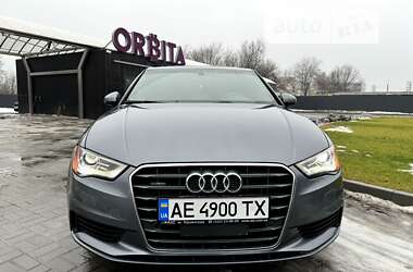 Седан Audi A3 2015 в Дніпрі