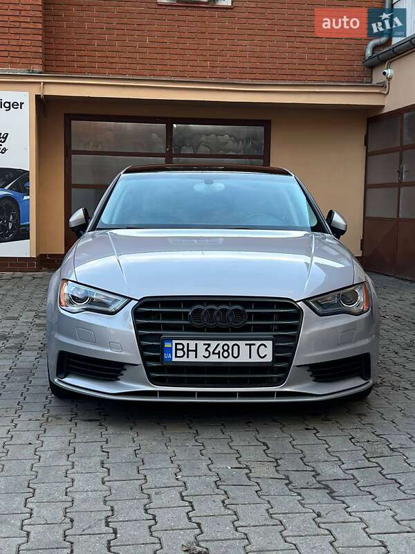 Седан Audi A3 2014 в Одессе