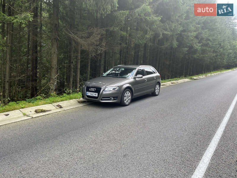 Хетчбек Audi A3 2012 в Долині