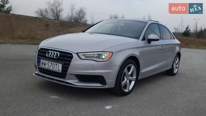 Седан Audi A3 2015 в Львове