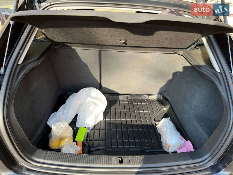 Хэтчбек Audi A3 2012 в Хмельницком