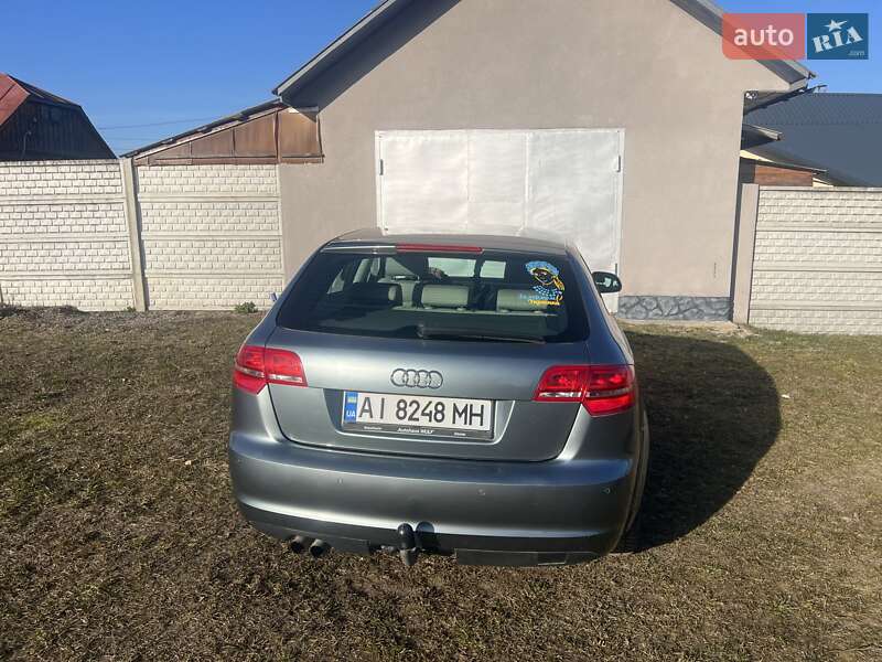 Хэтчбек Audi A3 2009 в Коростене