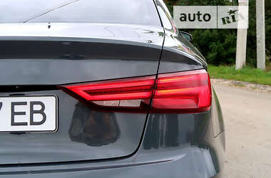 Седан Audi A3 2018 в 