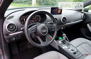Седан Audi A3 2018 в 
