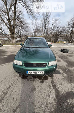 Хэтчбек Audi A3 1997 в Киеве