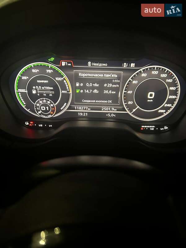 Хетчбек Audi A3 2018 в Львові