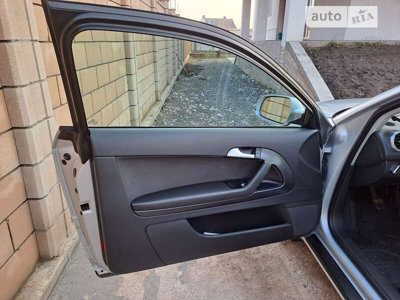 Хэтчбек Audi A3 2011 в Измаиле
