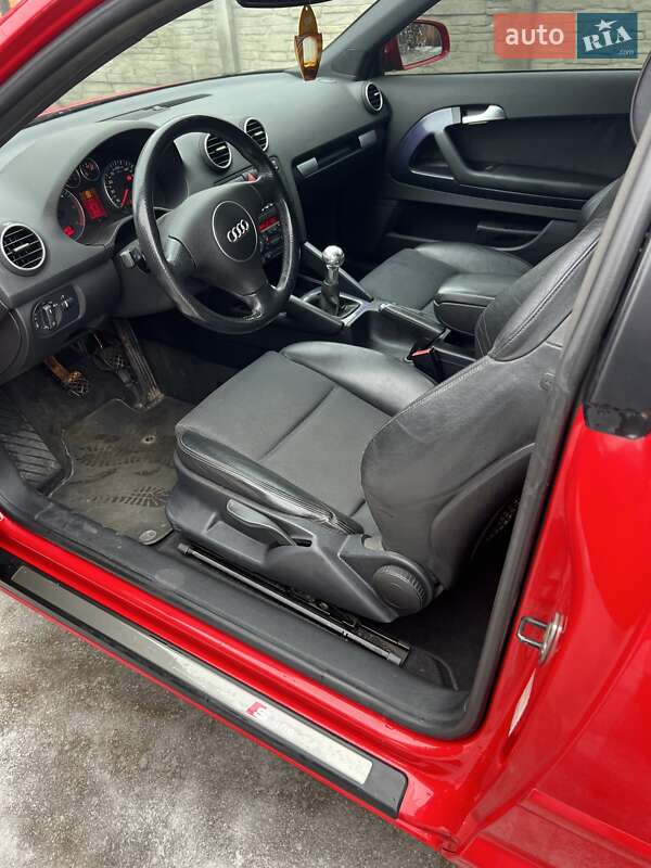 Хэтчбек Audi A3 2003 в Хмельницком