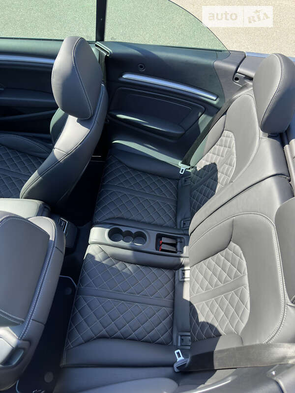 Кабриолет Audi A3 2016 в Киеве