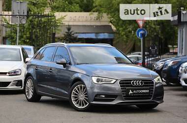 Хэтчбек Audi A3 2016 в Киеве