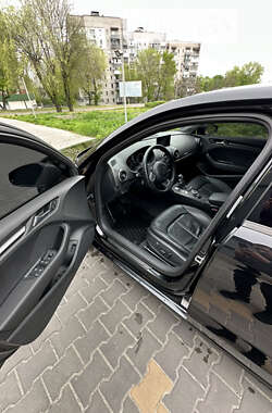 Седан Audi A3 2014 в Каменском