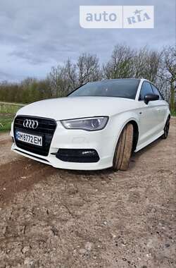 Седан Audi A3 2014 в Житомирі