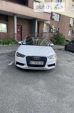 Седан Audi A3 2015 в Киеве