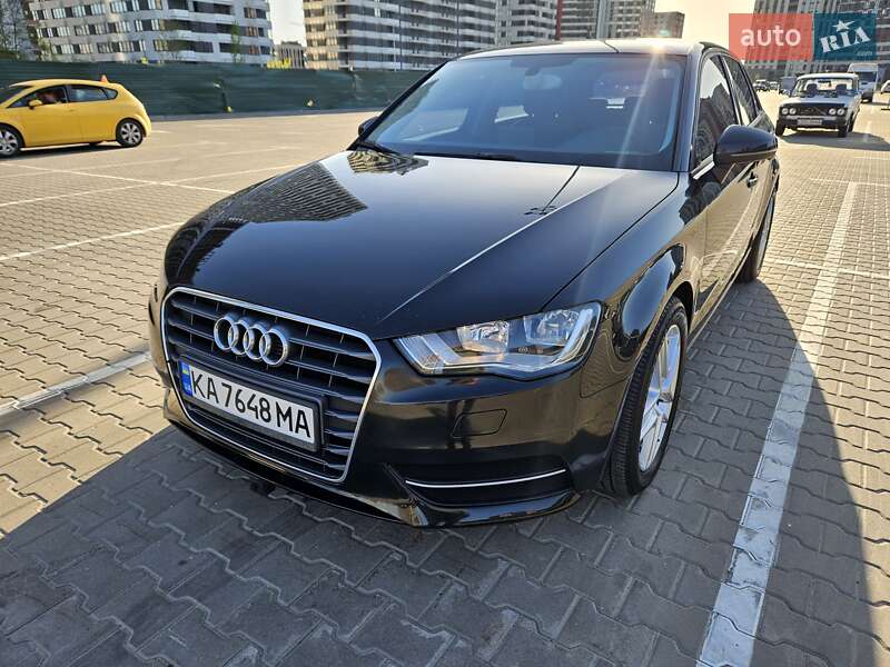 Хетчбек Audi A3 2014 в Києві