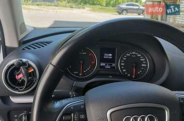 Седан Audi A3 2016 в Днепре