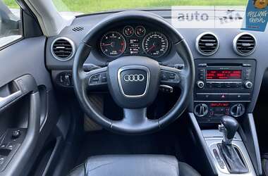 Хэтчбек Audi A3 2009 в Ровно