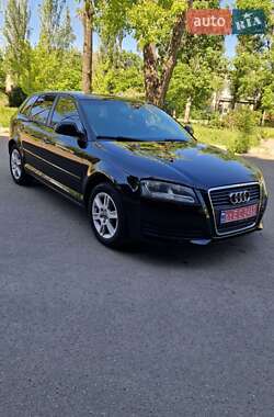 Хэтчбек Audi A3 2009 в 