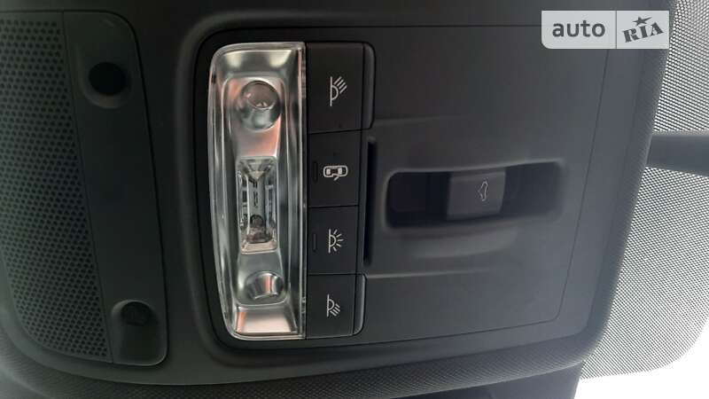 Седан Audi A3 2019 в Ровно