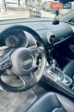 Седан Audi A3 2014 в 