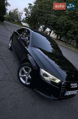 Седан Audi A3 2015 в 