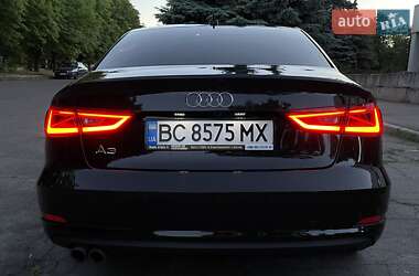 Седан Audi A3 2015 в 