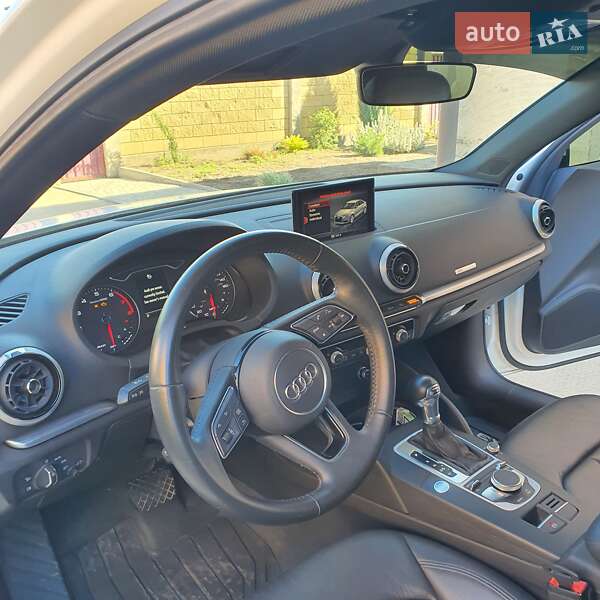 Седан Audi A3 2020 в Запорожье