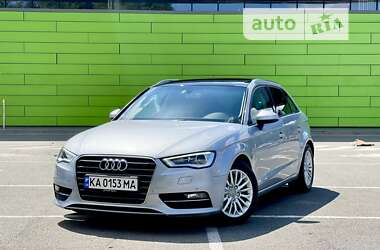 Хэтчбек Audi A3 2016 в Киеве