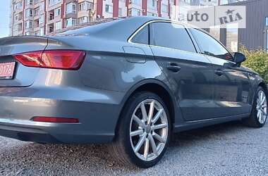 Седан Audi A3 2014 в Львове