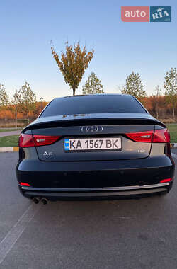 Седан Audi A3 2016 в 