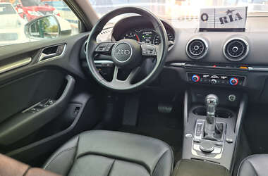 Седан Audi A3 2020 в Києві