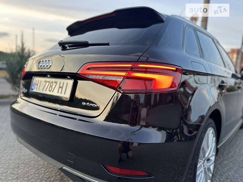 Хэтчбек Audi A3 2017 в Полтаве